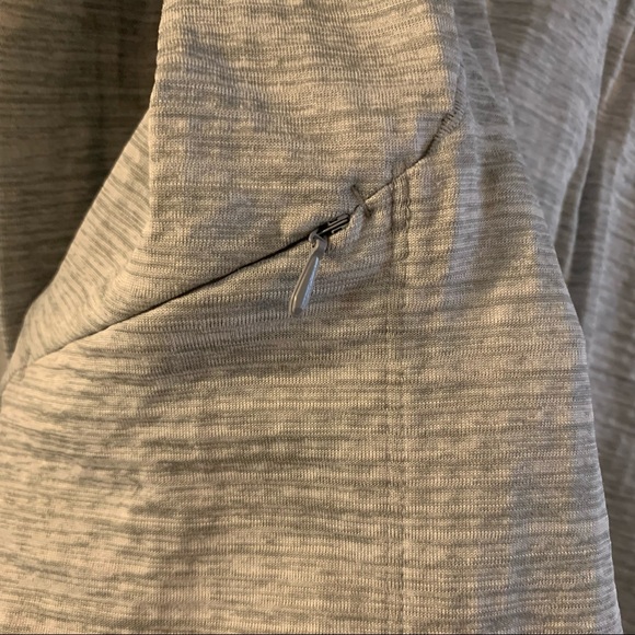 EUC Nike Athletic Quarter-Zip, fun texture, medium - Picture 4 of 7